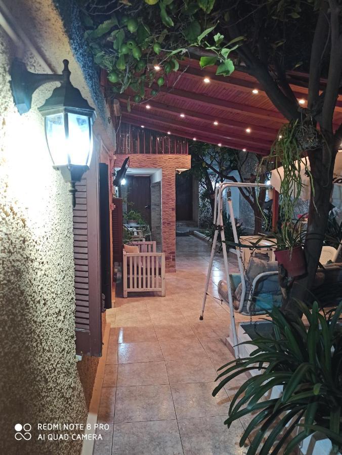 Aegina Town Traditional Lemon House エクステリア 写真
