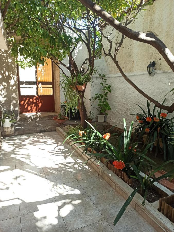 Aegina Town Traditional Lemon House エクステリア 写真